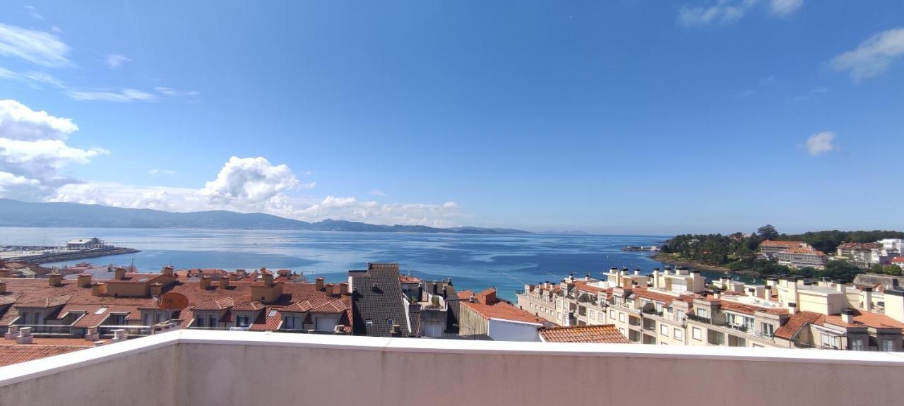 Atico Con Amplia Terraza Y Espectaculares Vistas Lägenhet Sanxenxo Exteriör bild