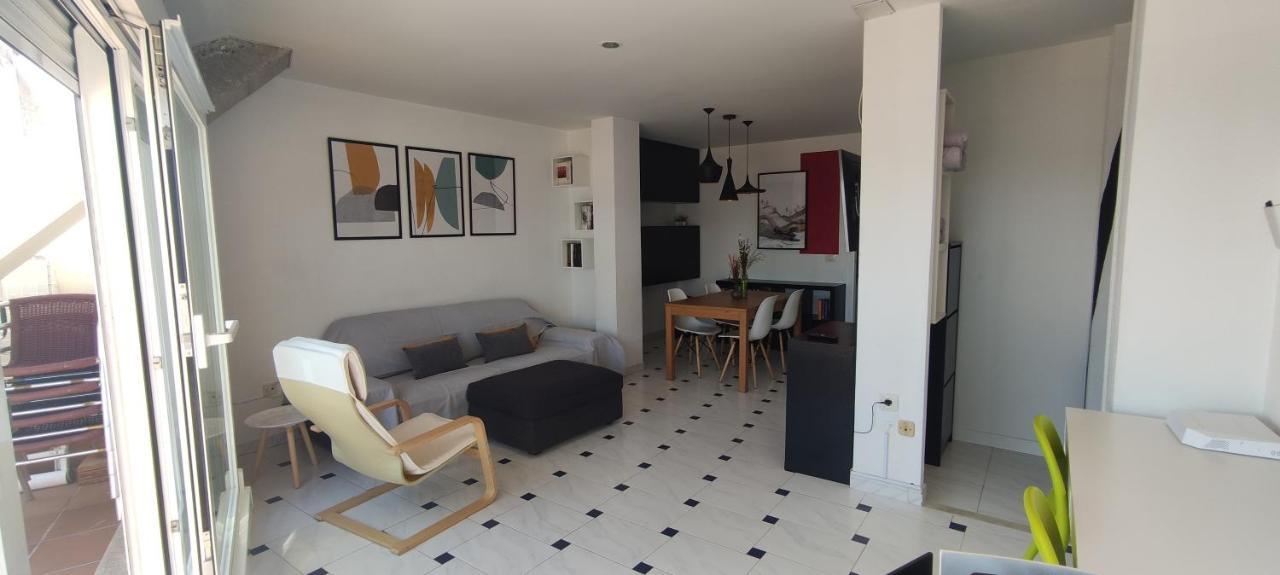 Atico Con Amplia Terraza Y Espectaculares Vistas Lägenhet Sanxenxo Exteriör bild