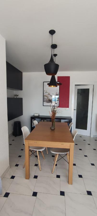 Atico Con Amplia Terraza Y Espectaculares Vistas Lägenhet Sanxenxo Exteriör bild